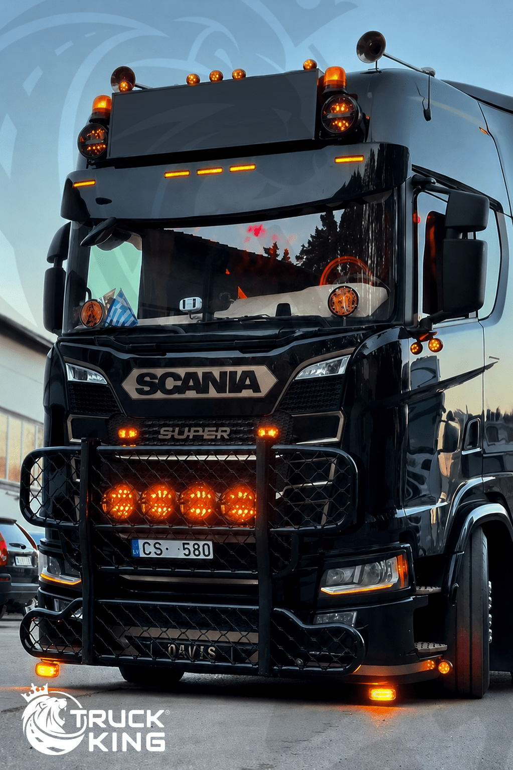 Sun Visor “Radius” 39 cm for Scania NTG with 5 holes for marker lights
