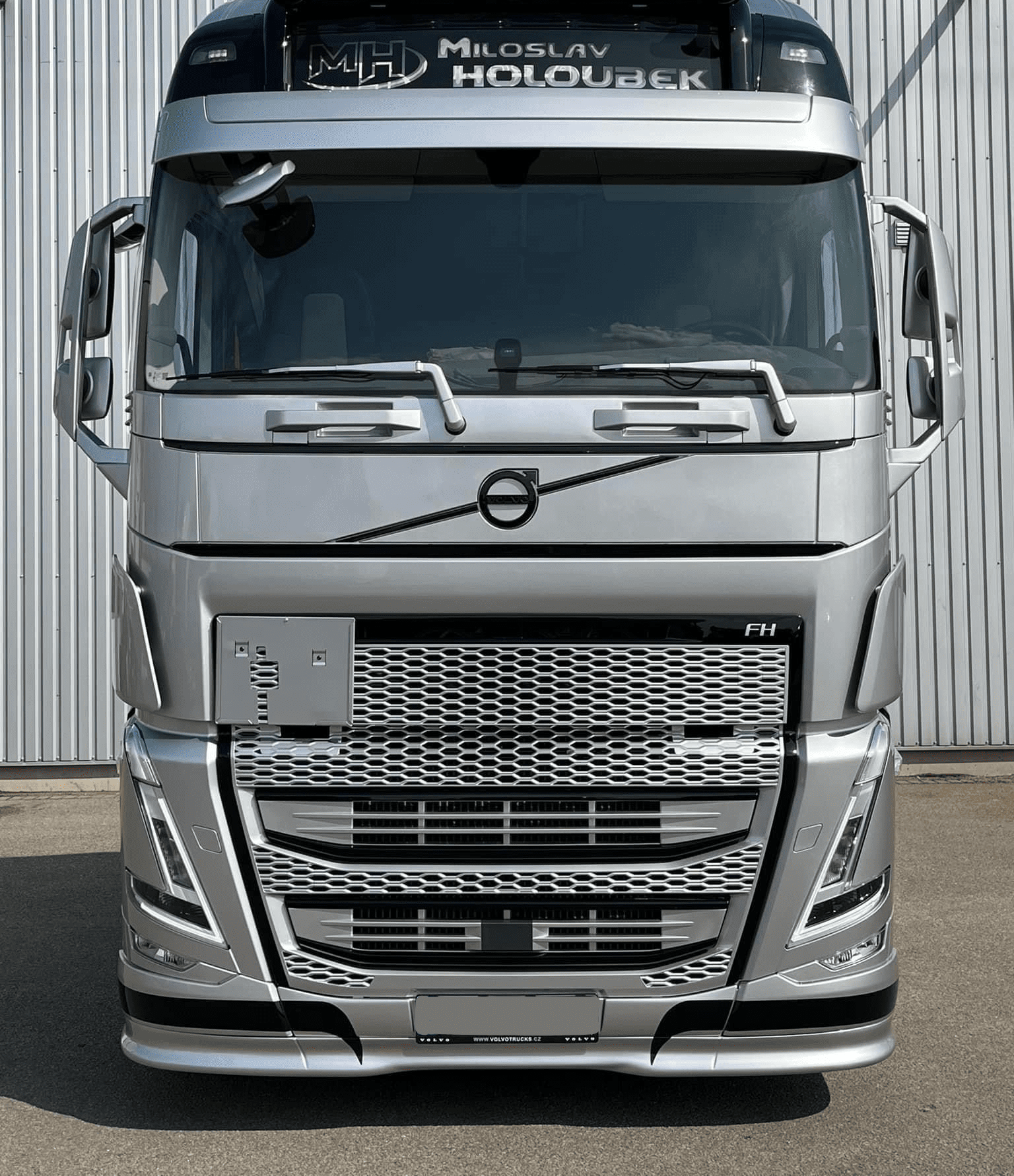 Bumper Spoiler for Volvo FH4, FH5