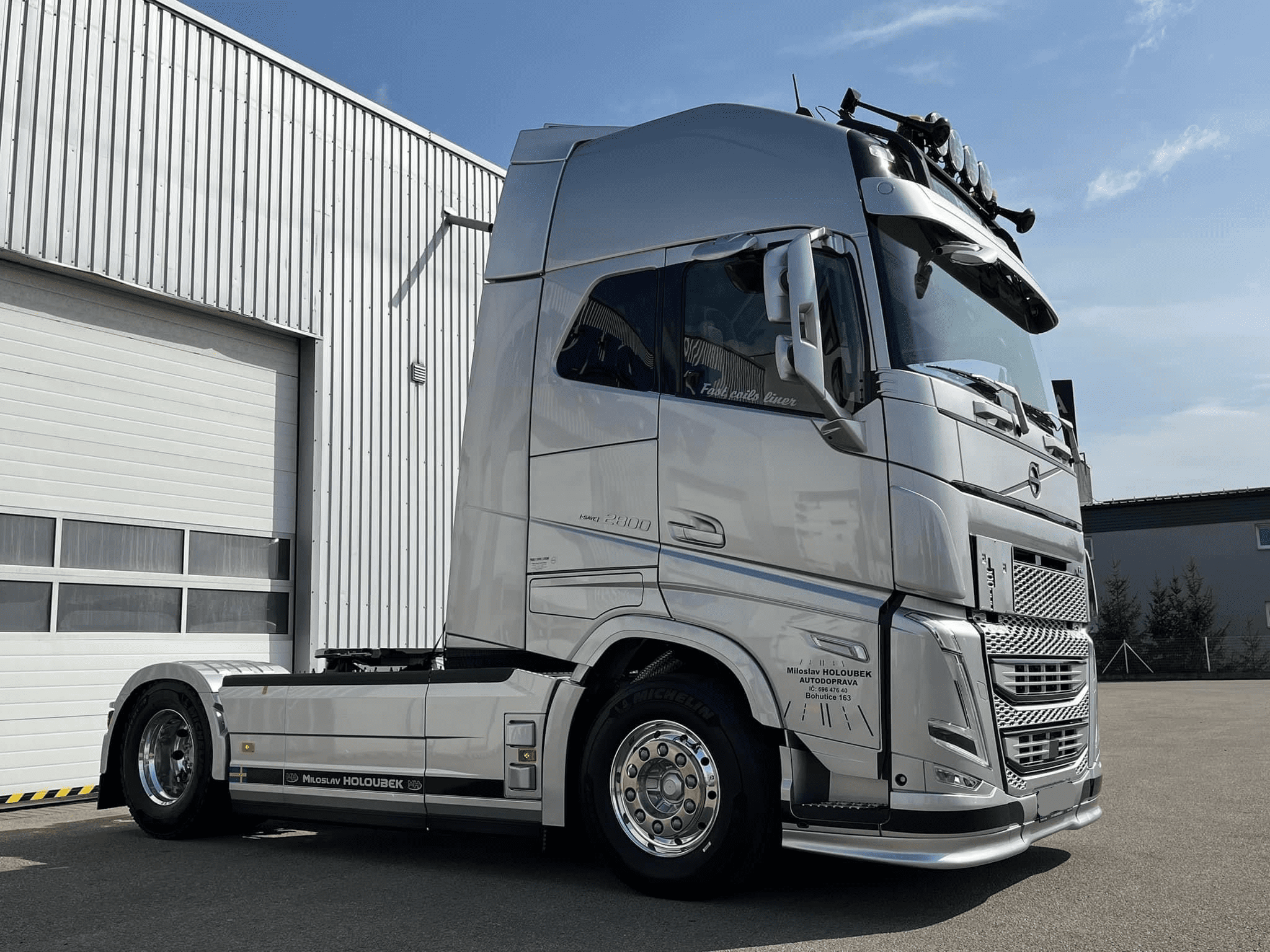 Bumper Spoiler for Volvo FH4, FH5 - Image 2