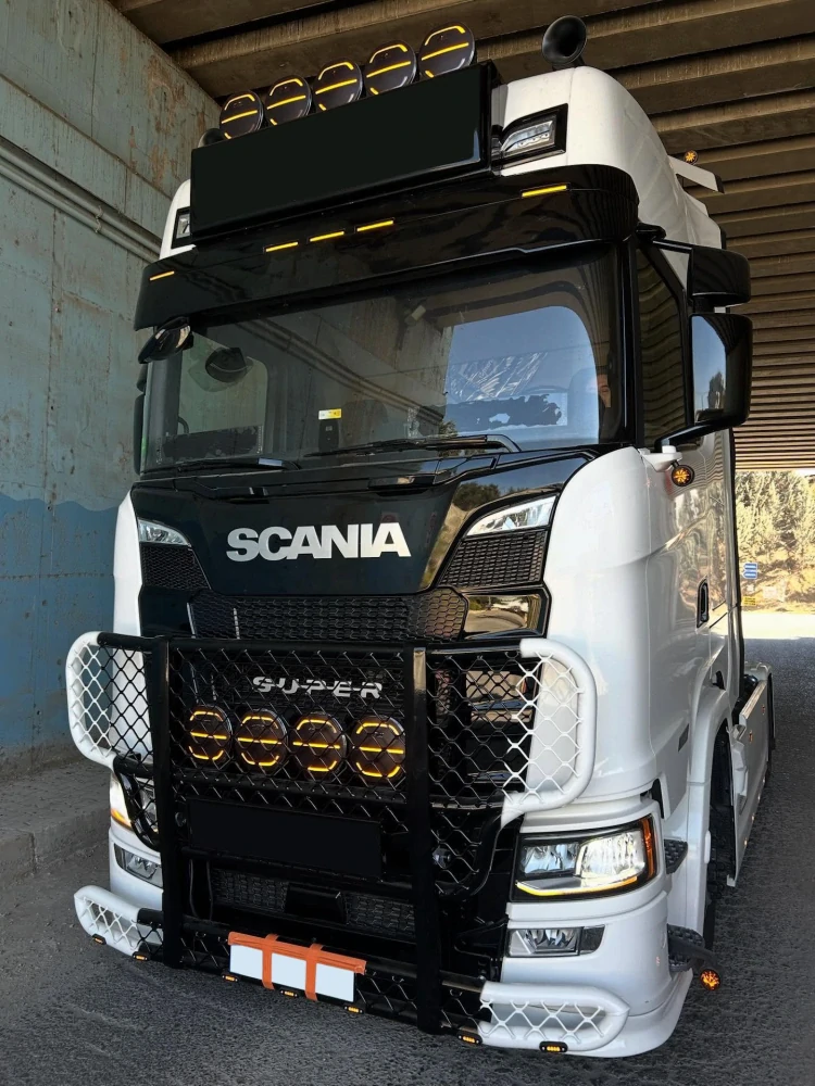 SCANIA NG S/R front BULLBAR - Image 5