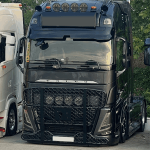 Volvo Aero front BULLBAR