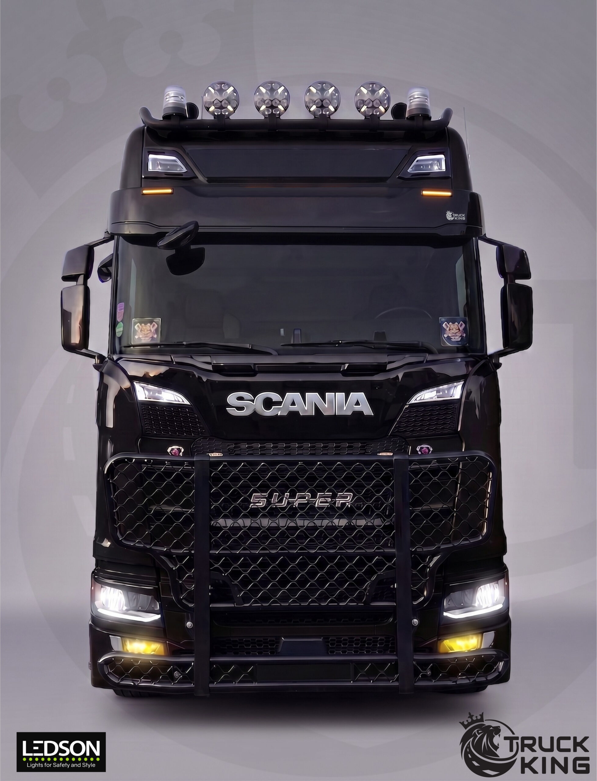 TruckKing "Classic" Sun Visor for SCANIA NG S&R 2016- with Mounting Kit, 35 cm Depth – 2 Cut-outs for LEDSON Optoline NGR+ Marker Lights