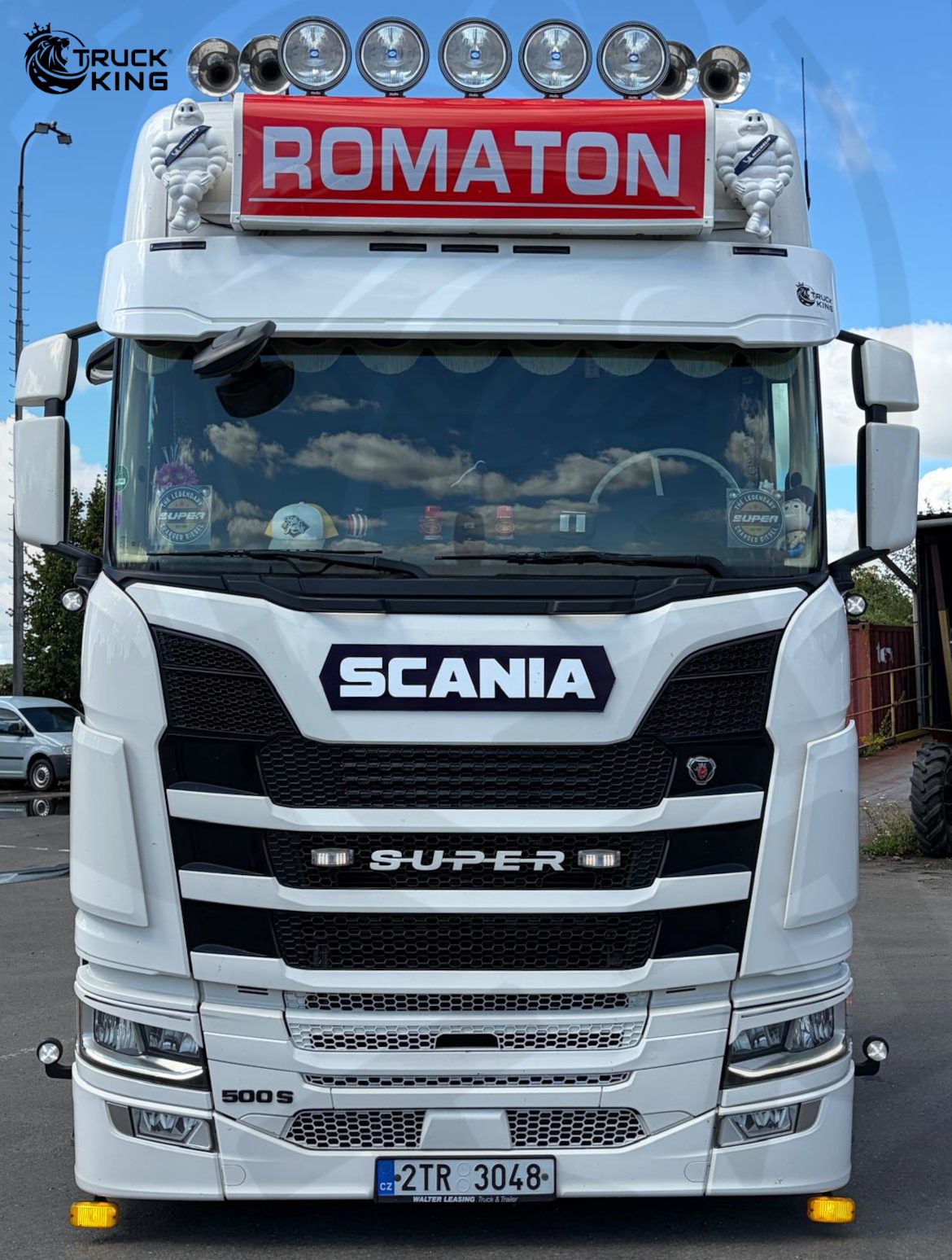 Sun Visor “Classic” 35 cm for Scania NTG with 5 holes for marker lights - Image 3