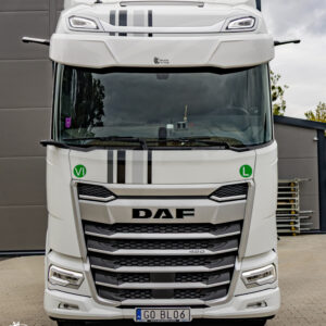 TruckKing "Classic" Sun Visor for DAF XF, XG, with Mounting Kit, Without Marker Lights Cutouts, 37 cm deep